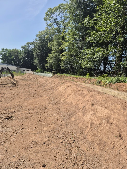 Travaux d'aménagement terrain maison individuelle en bretagne sud